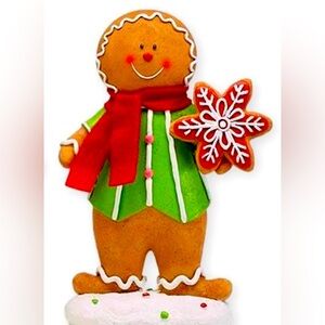 NWT  Pastel Gingerbread Man With Cookie Beautiful Glitter 8.5”